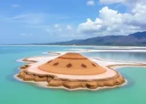 maior lagoa hipersalina do mundo