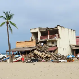 desabamento em Cabo Frio