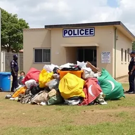 descarte irregular de resíduos