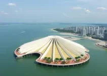 maior lagoa hipersalina do mundo